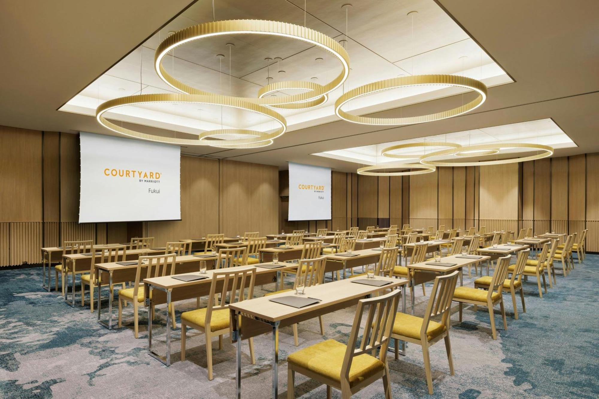 Hotel Courtyard By Marriott Fukui Extérieur photo